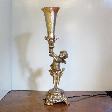 フランス アンティーク 天使のテーブルランプ画像