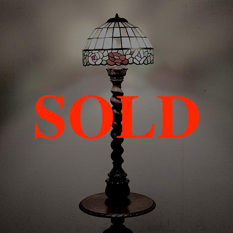 ヴィンテージ ティファニースタイル フロアスタンドサイドテーブルの画像