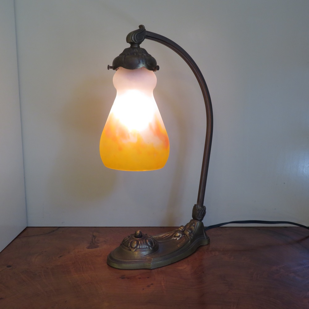 フランス アンティーク ミューラー テーブルランプの画像