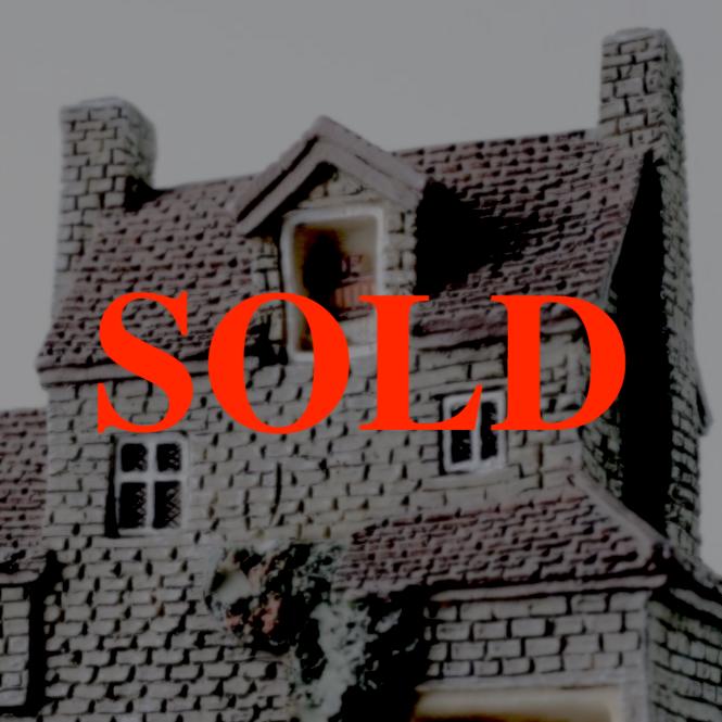 イギリス ヴィンテージ ミニチュアハウスの画像