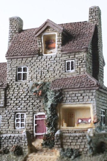 イギリス ヴィンテージ ミニチュアハウス画像