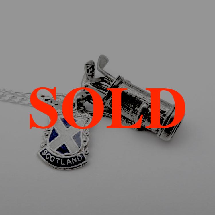 ゴルフクラブ シルバーチャームネックレスの画像