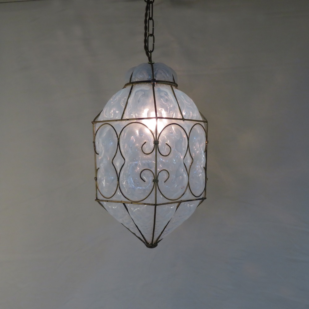 イタリア アンティーク ムラーノ オパールセントガラス ハンギングランプの画像