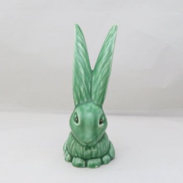 イギリス ヴィンテージ シルバック Harry the Hare フィギュア画像