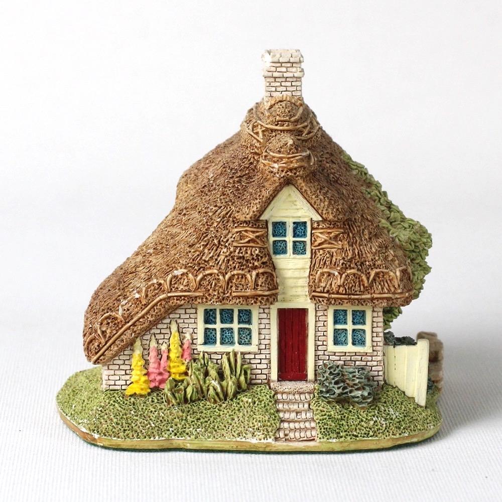 Lilliput Lane ミニチュアハウスの画像