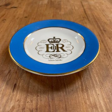 イギリス WEDGWOOD コロネーション プレートの画像