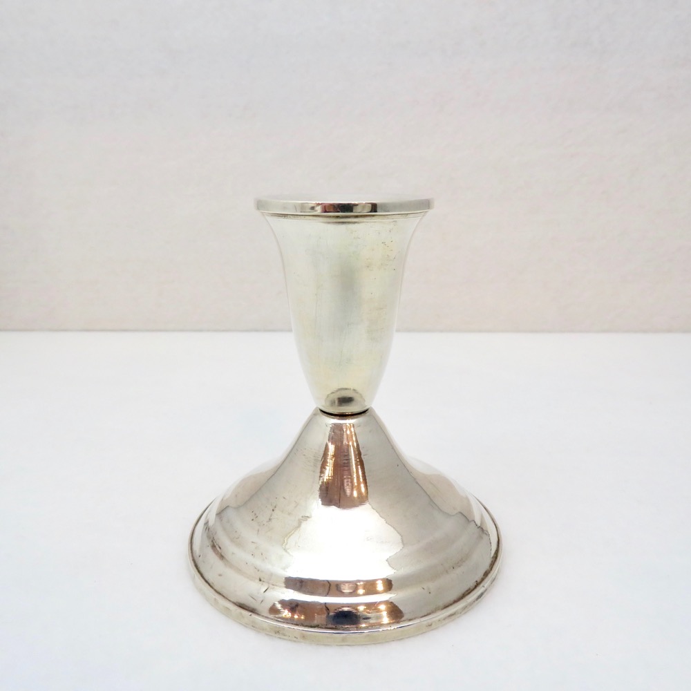アメリカ ヴィンテージ ウェイテッドシルバー キャンドルスタンドの画像