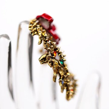 アメリカ ART  クリスマスリースブローチの画像