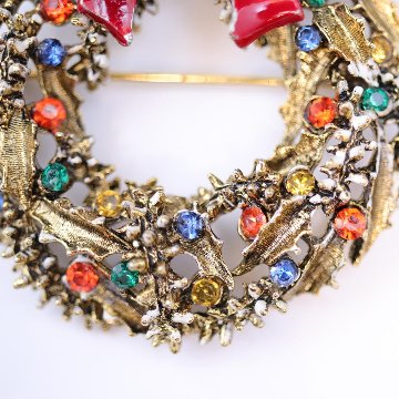 アメリカ ART  クリスマスリースブローチの画像