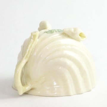 アイルランド Belleek "Neptune" デミタスカップ&ソーサーの画像