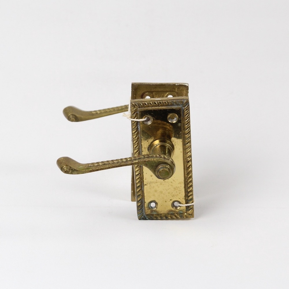 イギリス ヴィンテージ ブラス ドアハンドルの画像