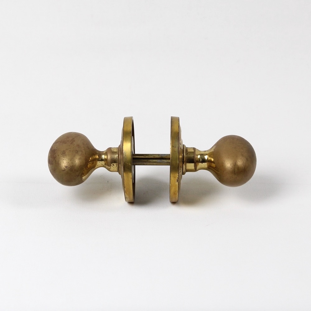 イギリス ヴィンテージ ブラス ドアノブの画像