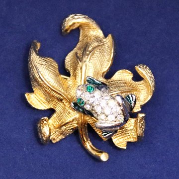 アメリカ Castlecliff カエル ブローチの画像