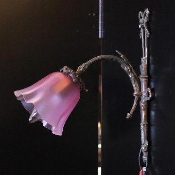 フランス アンティーク クランベリーサチネガラス ソリッドブラス ウォールランプの画像