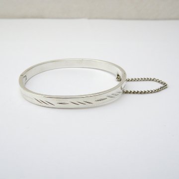 ヴィンテージ シルバーメタル バングルの画像