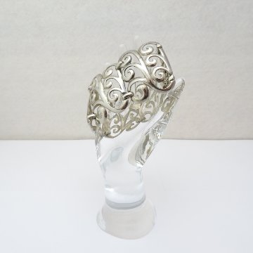 ヴィンテージ オープンワーク メタル ブレスレットの画像