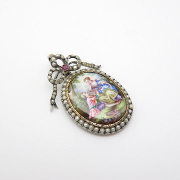 フランス アンティーク ミニアチュール シルバーロケットペンダントの画像