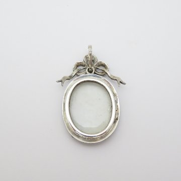 フランス アンティーク ミニアチュール シルバーロケットペンダントの画像