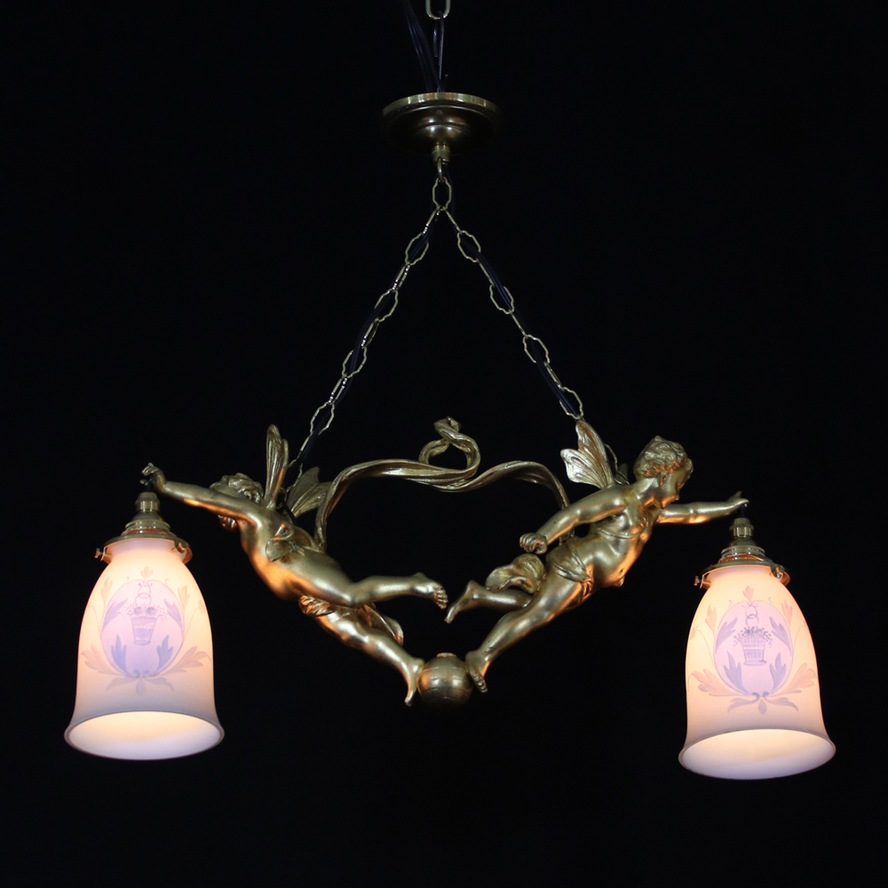 二十世紀初頭 ２灯 ブロンズ フィギュラルシャンデリアの画像