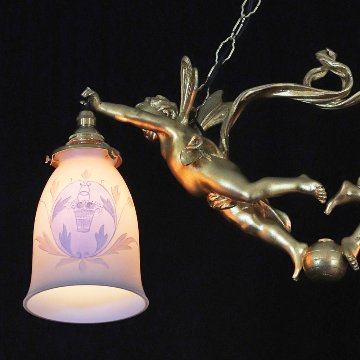 二十世紀初頭 ２灯 ブロンズ フィギュラルシャンデリアの画像