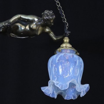 二十世紀初頭 フランス オパールセントガラス ブロンズ フィギュラル ハンギングランプの画像