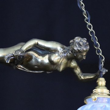 二十世紀初頭 フランス オパールセントガラス ブロンズ フィギュラル ハンギングランプの画像