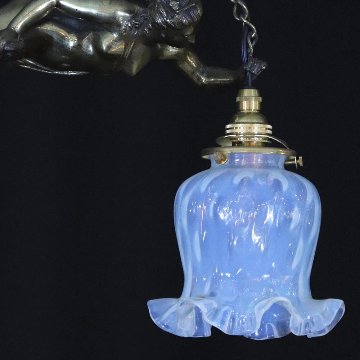 二十世紀初頭 フランス オパールセントガラス ブロンズ フィギュラル ハンギングランプの画像