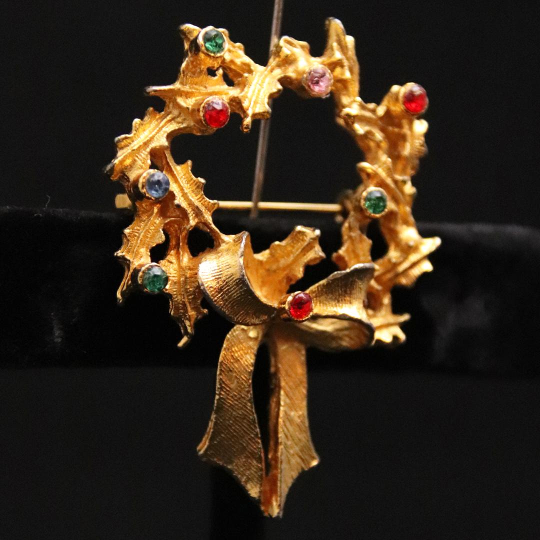 カナダ LJM クリスマスブローチの画像