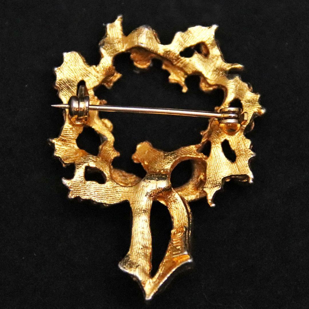 カナダ LJM クリスマスブローチの画像