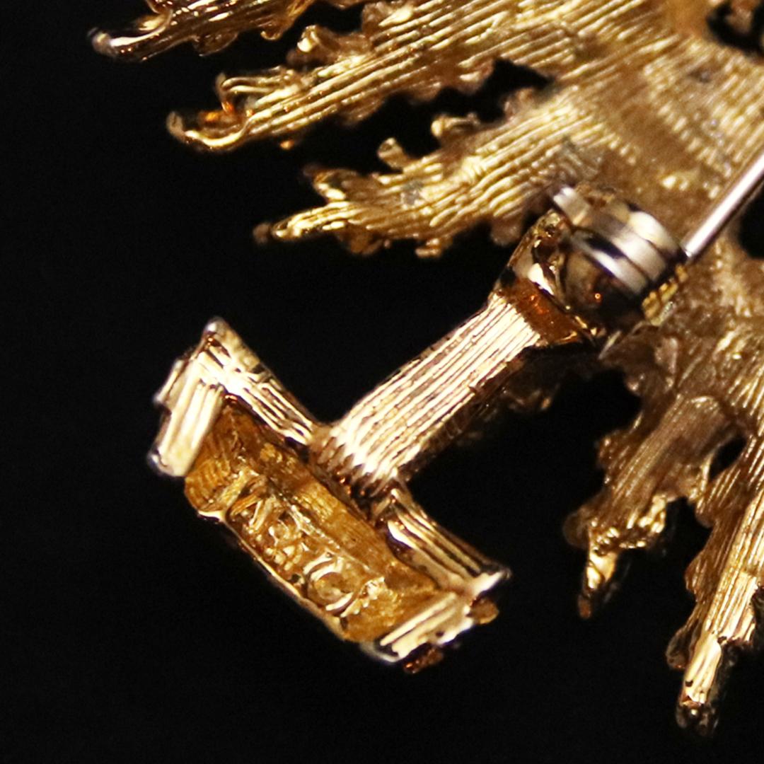 アメリカ ART クリスマスブローチの画像