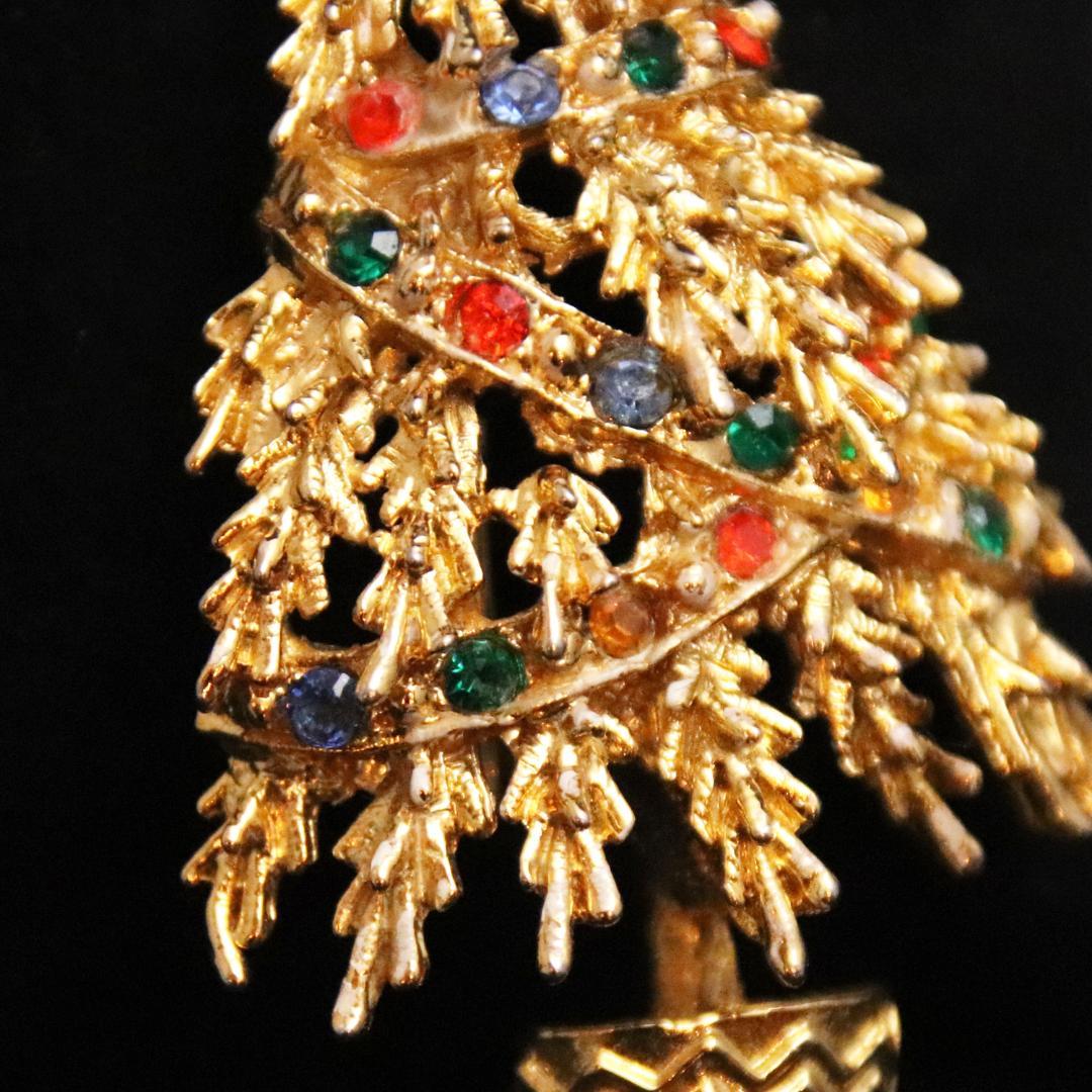 アメリカ ART クリスマスブローチの画像