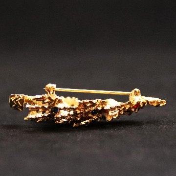 アメリカ ART クリスマスブローチの画像