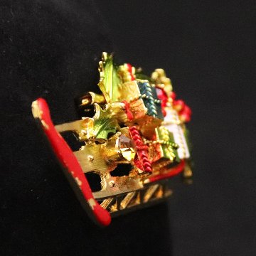 アメリカ WEISS クリスマスブローチの画像