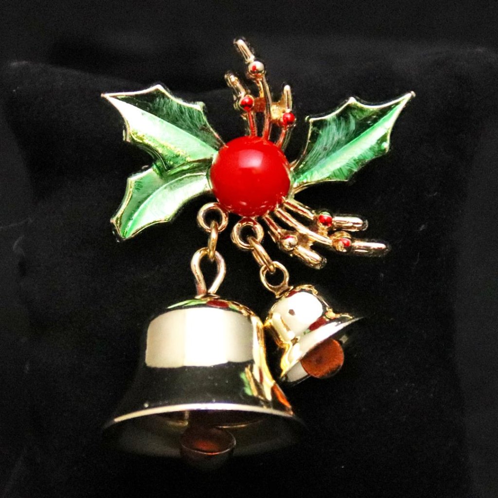 アメリカ ホリーベル クリスマスブローチの画像