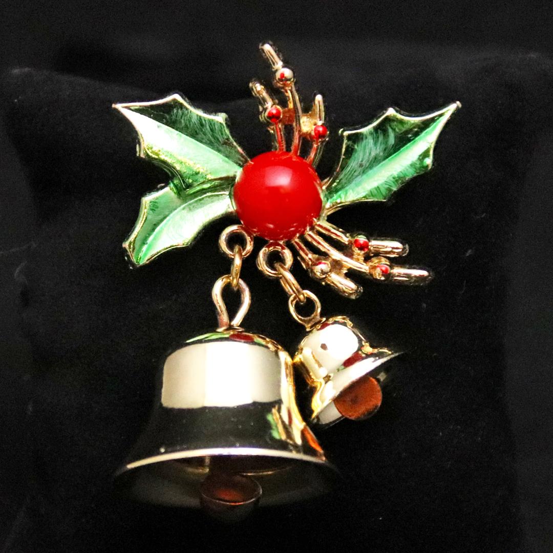 アメリカ ホリーベル クリスマスブローチの画像