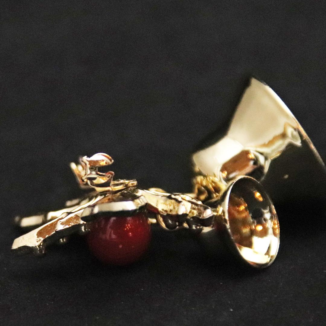 アメリカ ホリーベル クリスマスブローチの画像