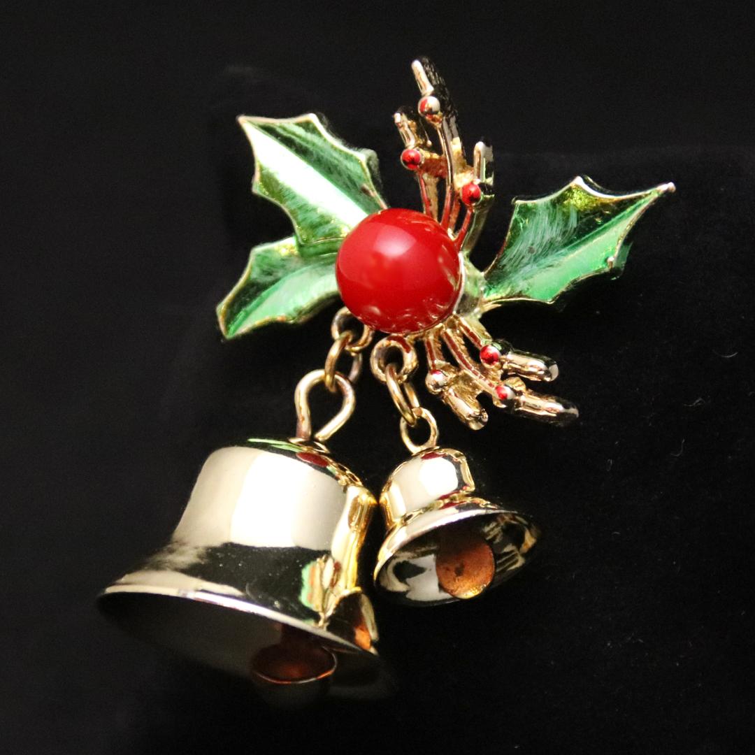 アメリカ ホリーベル クリスマスブローチの画像