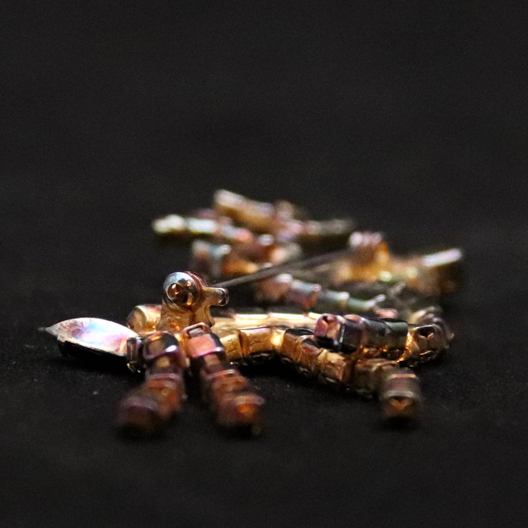 アメリカ トナカイ ラインストーンブローチの画像