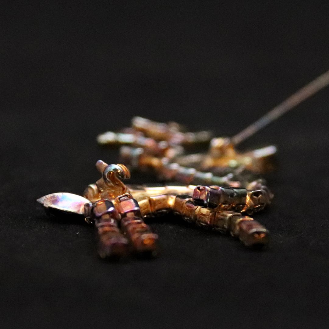 アメリカ トナカイ ラインストーンブローチの画像