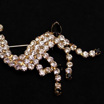 アメリカ トナカイ ラインストーンブローチの画像