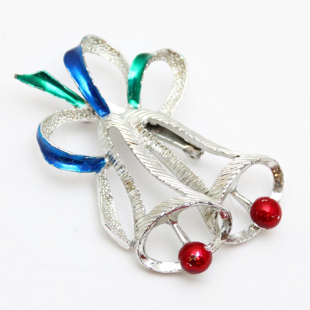 アメリカ Gerry’s クリスマスベル ブローチの画像