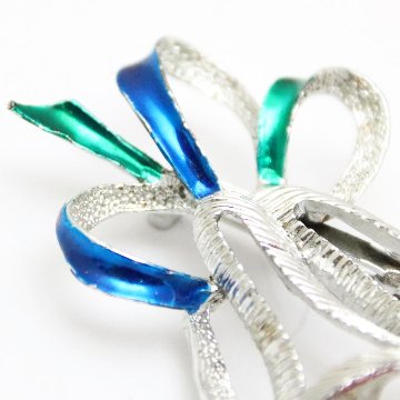 アメリカ Gerry’s クリスマスベル ブローチの画像