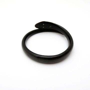 アンティーク ヴィクトリアン ホーン スネーク バングルの画像