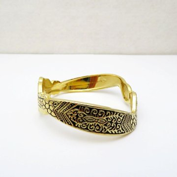 ヴィンテージ Kirk Stieff スネーク バングルの画像