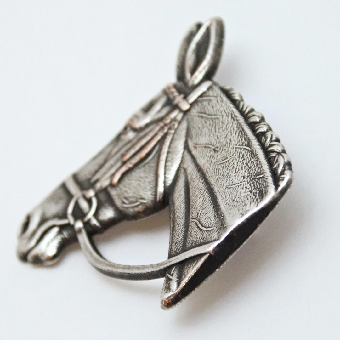 ヴィンテージ コパーメタル ホースヘッドブローチの画像