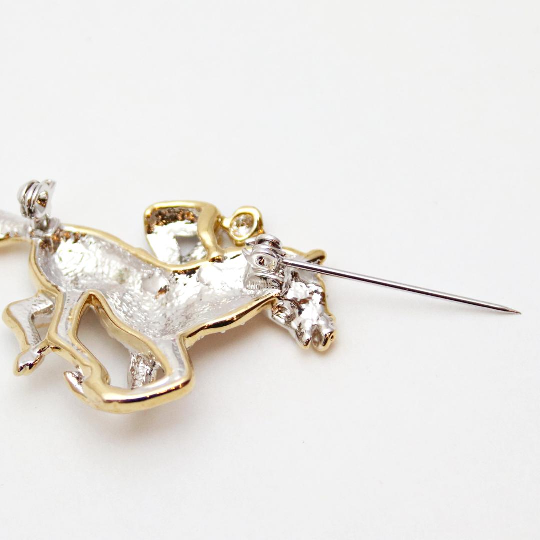 ヴィンテージ ラインストーン ジョッキー＆サラブレッド ブローチの画像