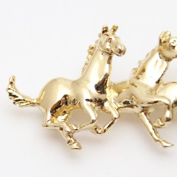 ヴィンテージ ホースハード メタルブローチの画像