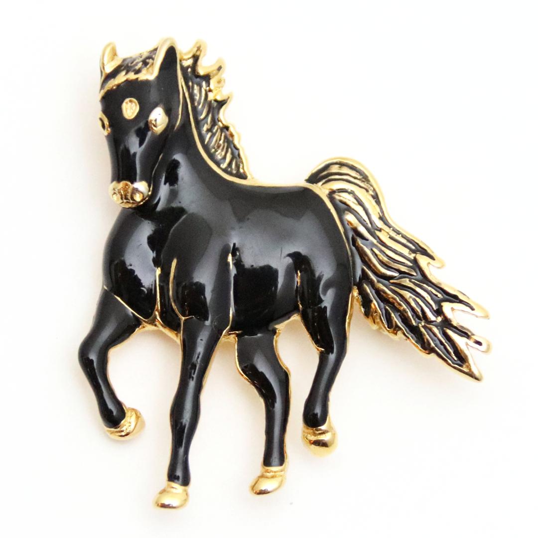 ヴィンテージ ブラックエナメル ホースブローチの画像