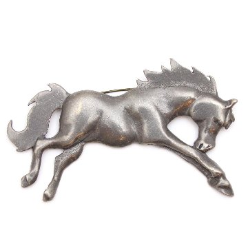 ヴィンテージ ピューター リーピングホースブローチの画像