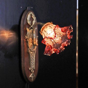 フランス 金彩クランベリーガラスシェード ブロンズ ウォールランプの画像